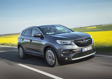 Grandland: la X di Opel cresce, anche nel target