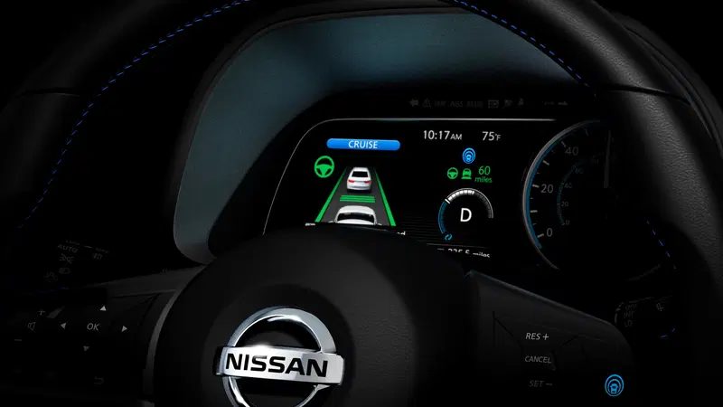 Nissan Leaf, il teaser del sistema semiautonomo ProPilot