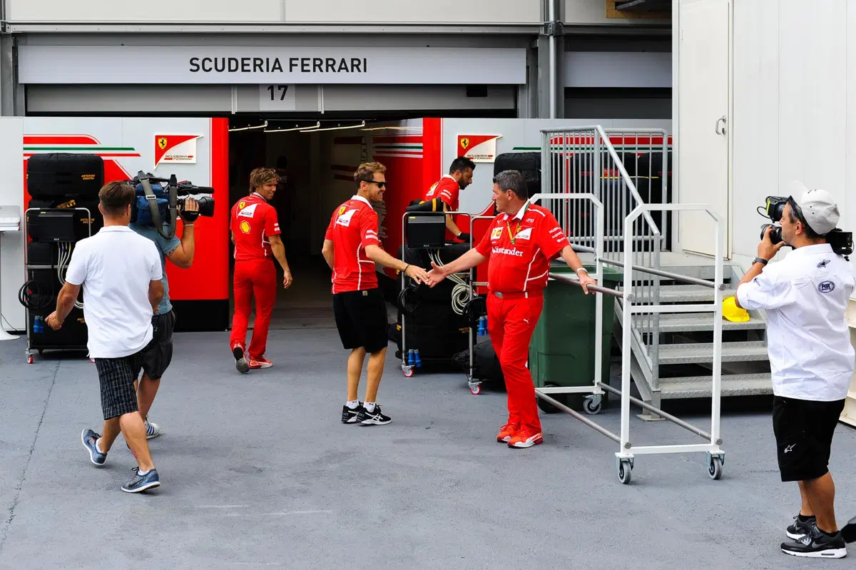 F1, GP Azerbaijan 2017, FP2: (7)