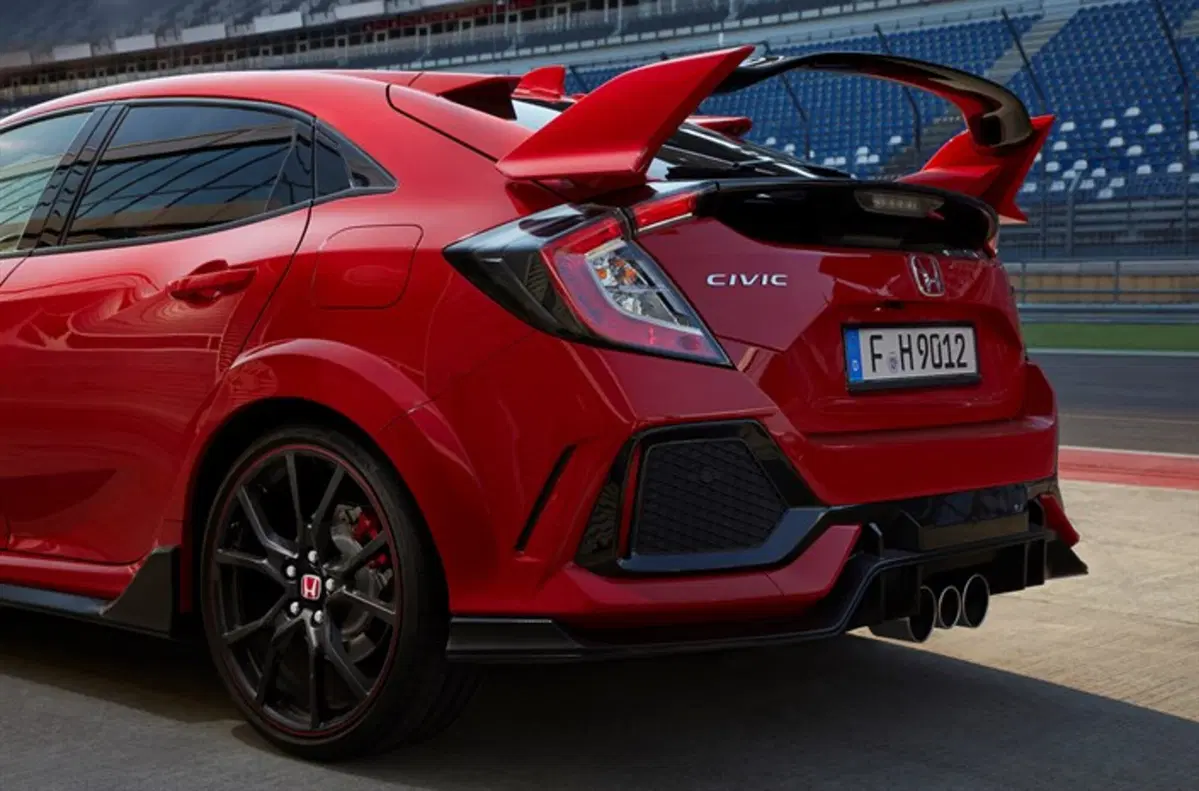 Honda Civic [Video Primo Test] (3)