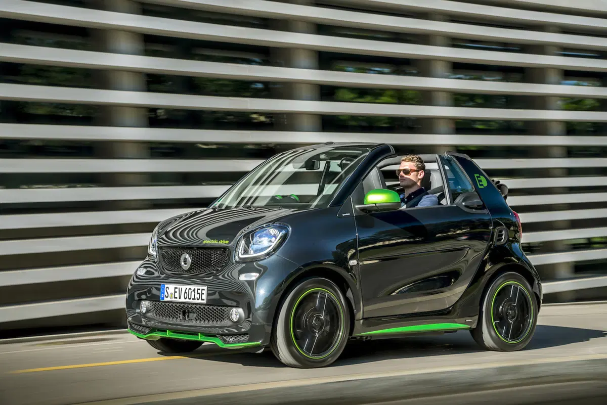 Smart Fortwo Cabrio Electric Drive, it’s summer time! (7)
