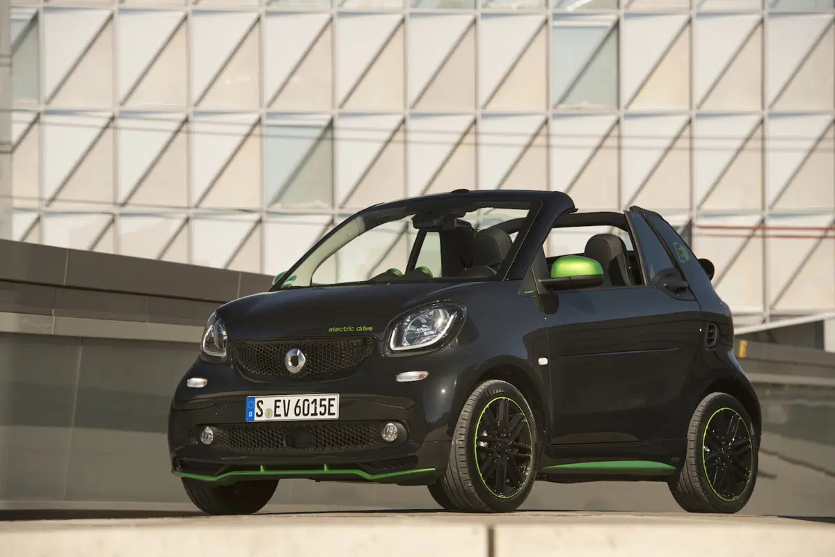 Smart Fortwo Cabrio Electric Drive, it’s summer time! (10)