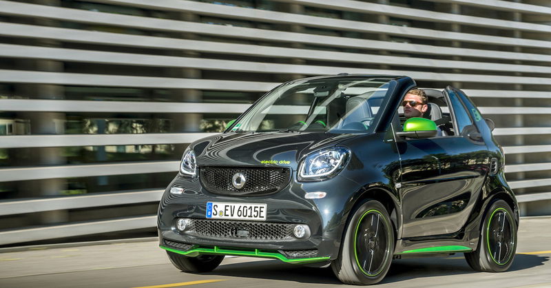 Smart Fortwo Cabrio Electric Drive: it&rsquo;s summer time!