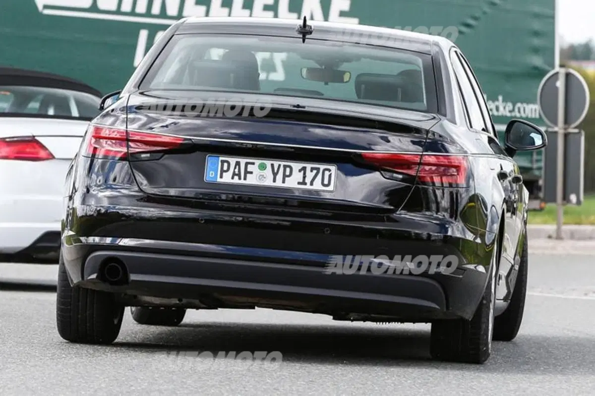 Nuova Audi A4: ve la mostriamo in anteprima! (9)