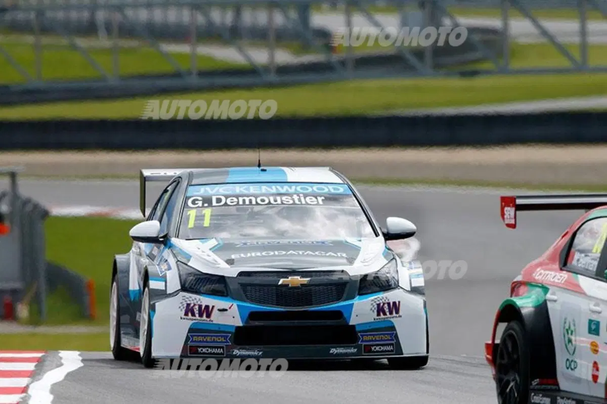 WTCC 2015, qualifiche Russia: Muller in pole (7)