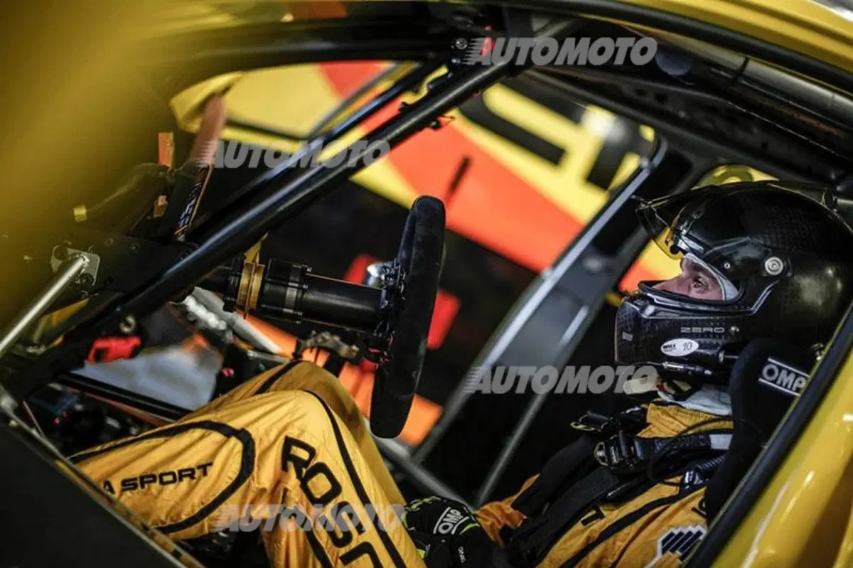 WTCC 2015, qualifiche Russia: Muller in pole (23)