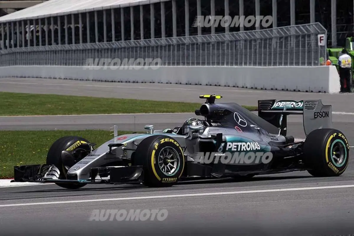 F1, Gp Canada 2015, FP3: due bandiere rosse, Rosberg al top (24)
