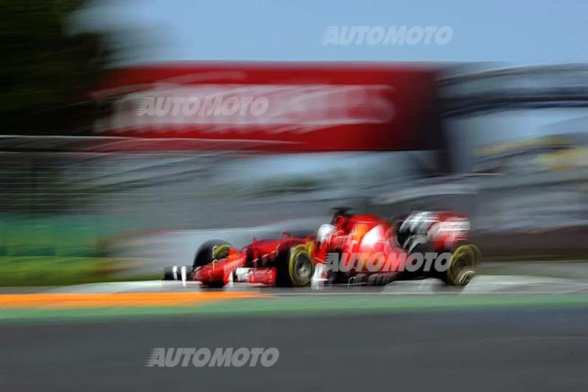 F1, Gp Canada 2015: Hamilton in pole. Raikkonen terzo (14)