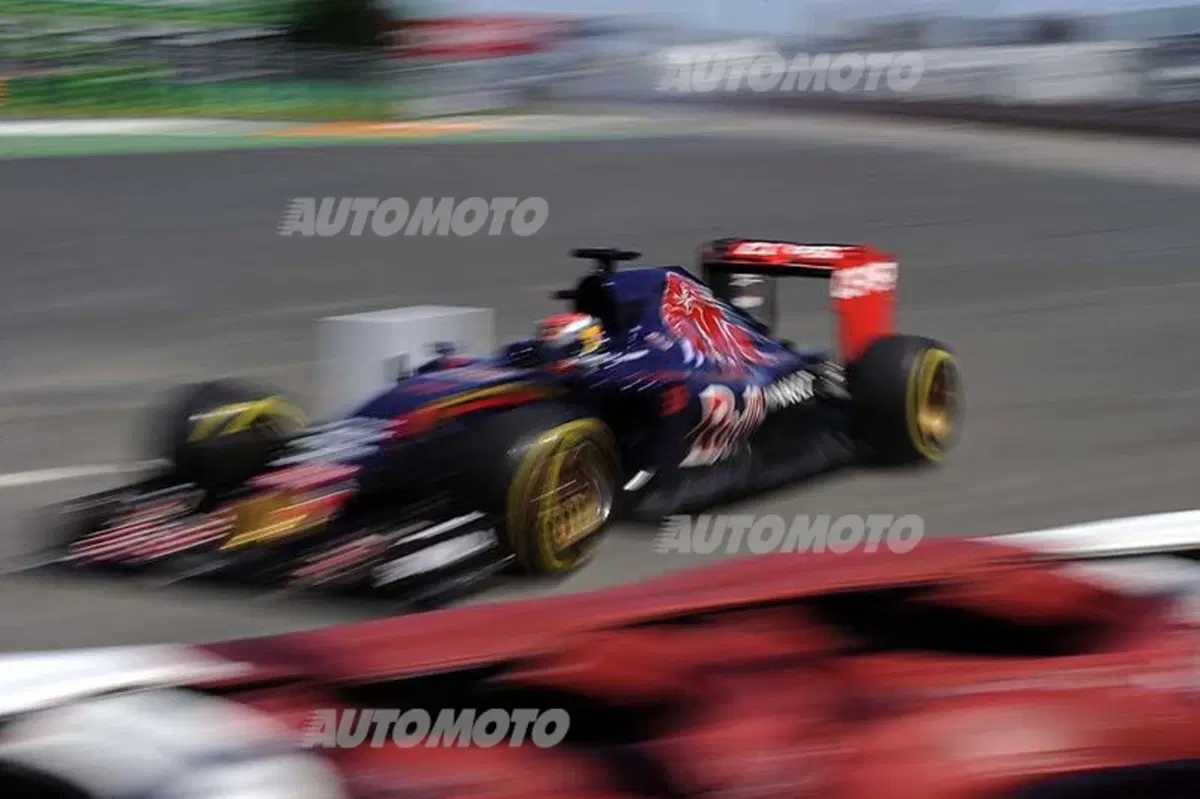 F1, Gp Canada 2015: Hamilton in pole. Raikkonen terzo (16)