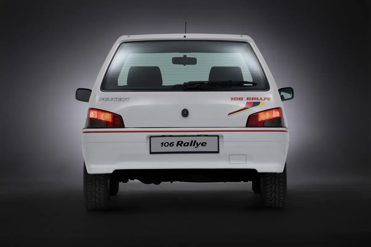 Peugeot 106 Rallye: rivive una gloria del Leone (5)