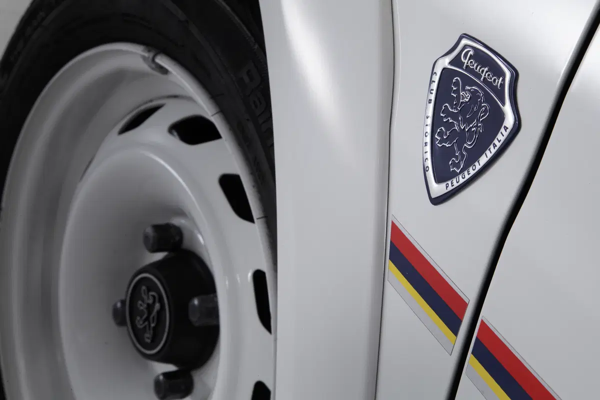 Peugeot 106 Rallye: rivive una gloria del Leone (6)