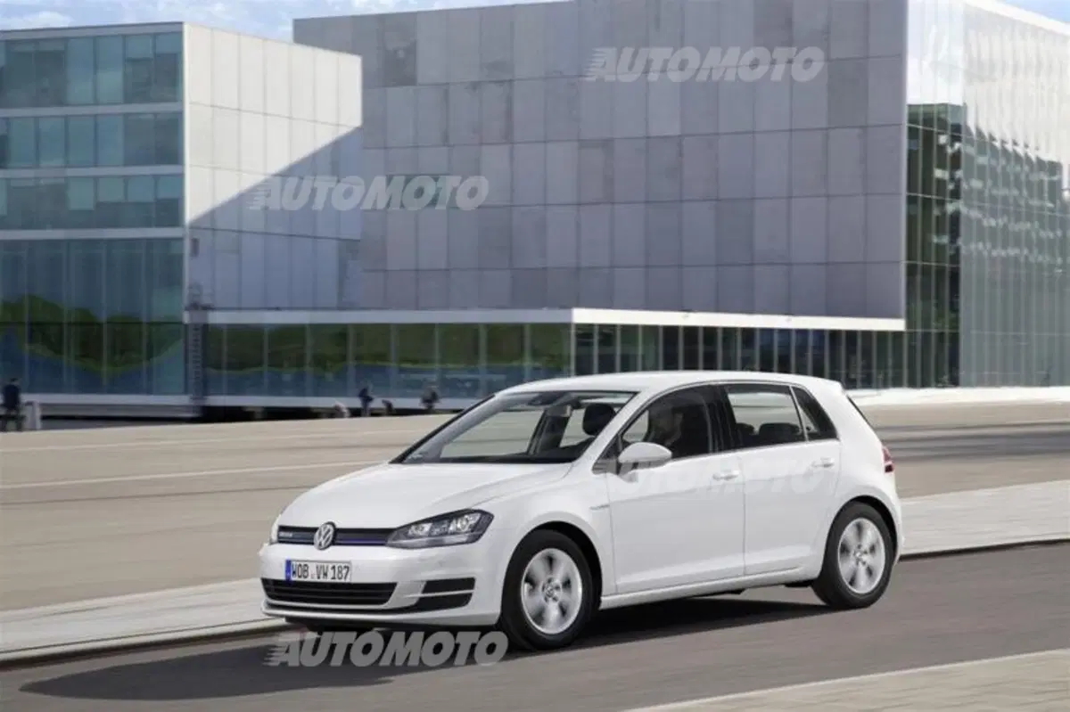 Volkswagen Golf 1.0 TSI BlueMotion (2)