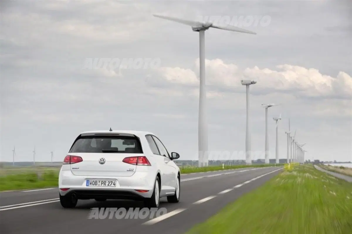 Volkswagen Golf 1.0 TSI BlueMotion (5)