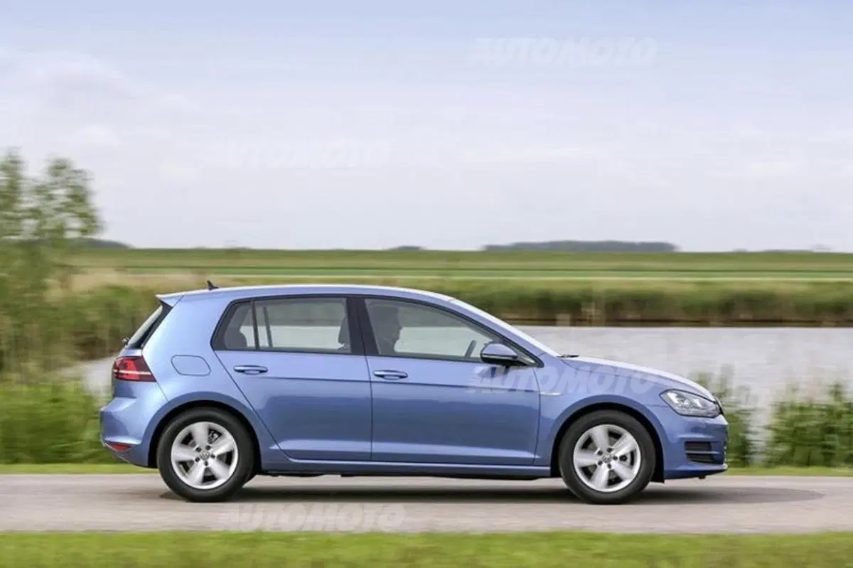 Volkswagen Golf 1.0 TSI BlueMotion (14)