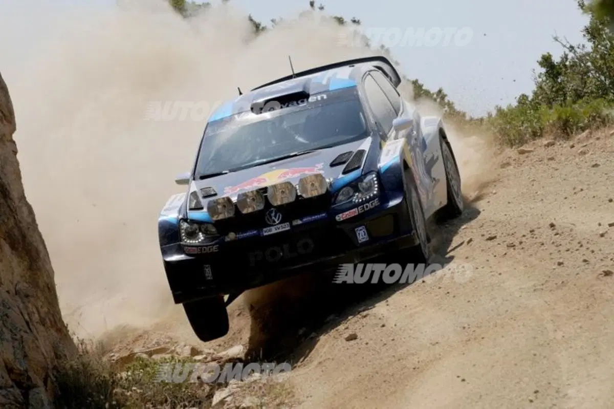 WRC incontra MotoGP: Dovizioso navigatore di Ogier in Sardegna (3)
