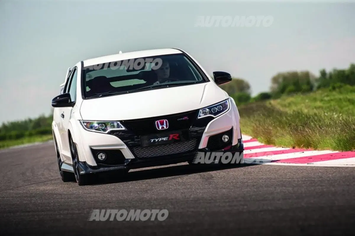 Nuova Honda Civic Type R (7)