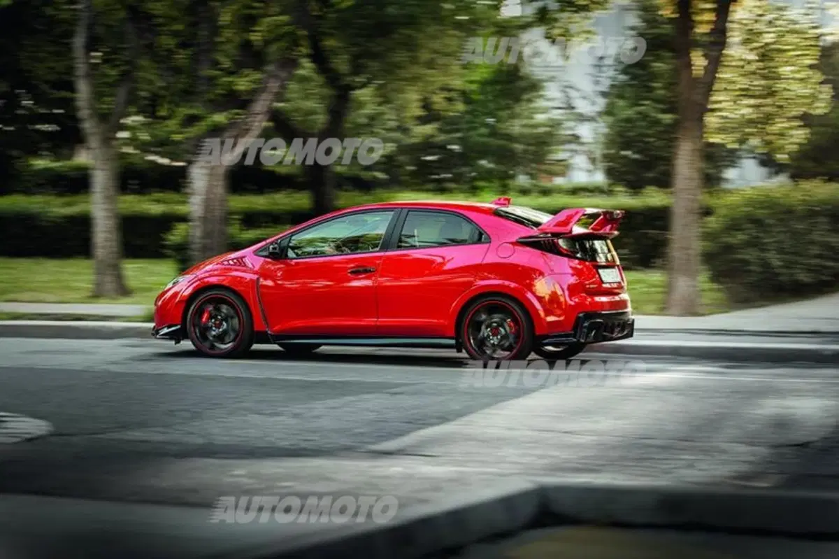 Nuova Honda Civic Type R (14)