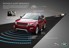 Jaguar-Land Rover: arriva il Pothole Alert, il sistema anti buche [video]