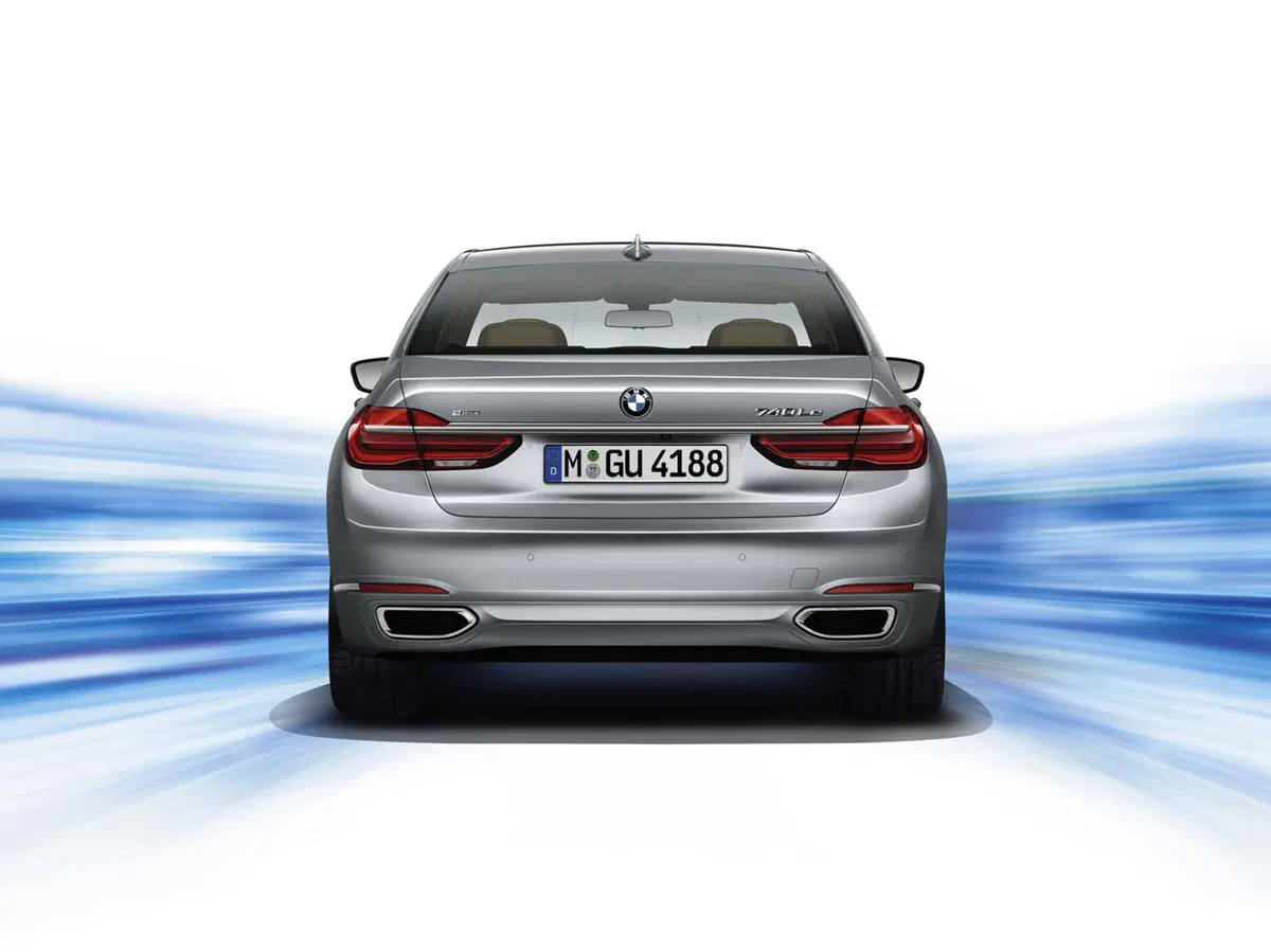 Nuova BMW Serie 7: ecco l'ammiraglia di Monaco (16)