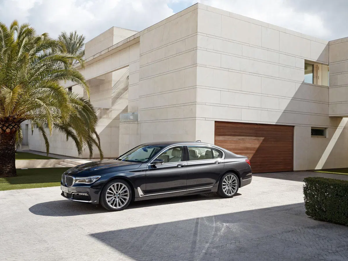 Nuova BMW Serie 7: ecco l'ammiraglia di Monaco (18)
