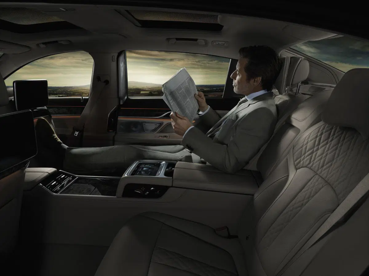 Nuova BMW Serie 7: ecco l'ammiraglia di Monaco (21)