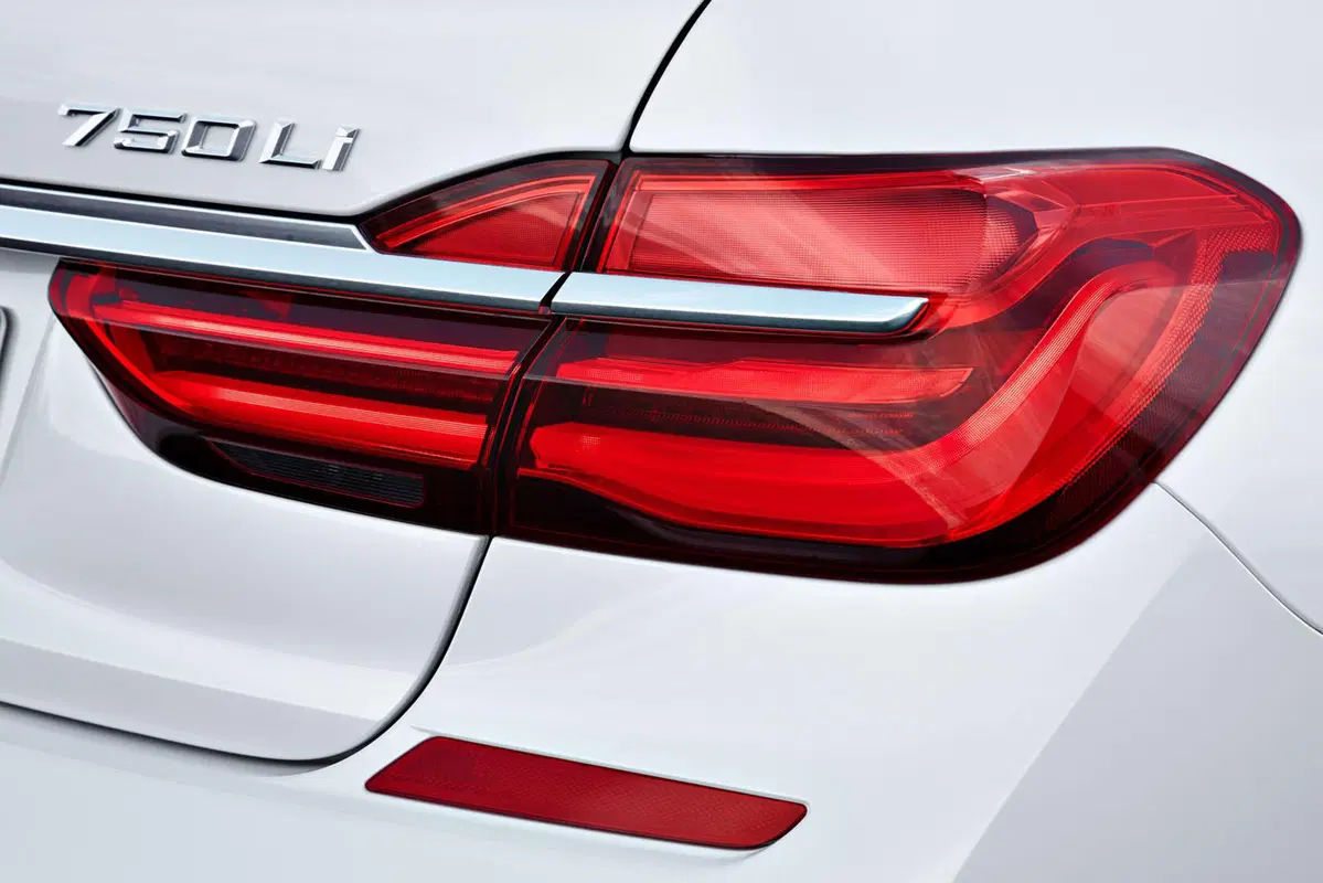 Nuova BMW Serie 7: ecco l'ammiraglia di Monaco (30)