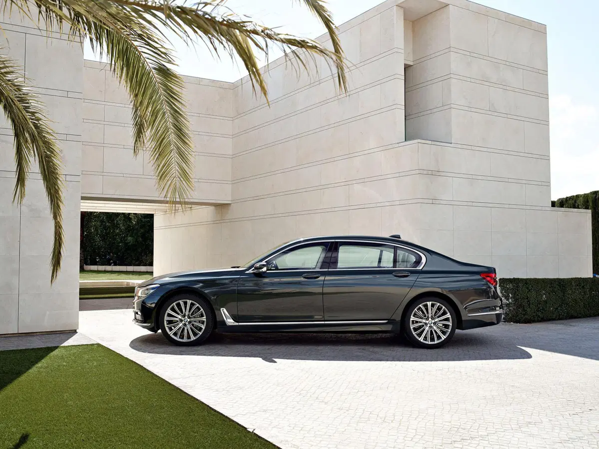 Nuova BMW Serie 7: ecco l'ammiraglia di Monaco (47)