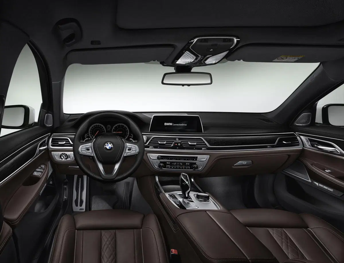 Nuova BMW Serie 7: ecco l'ammiraglia di Monaco (53)