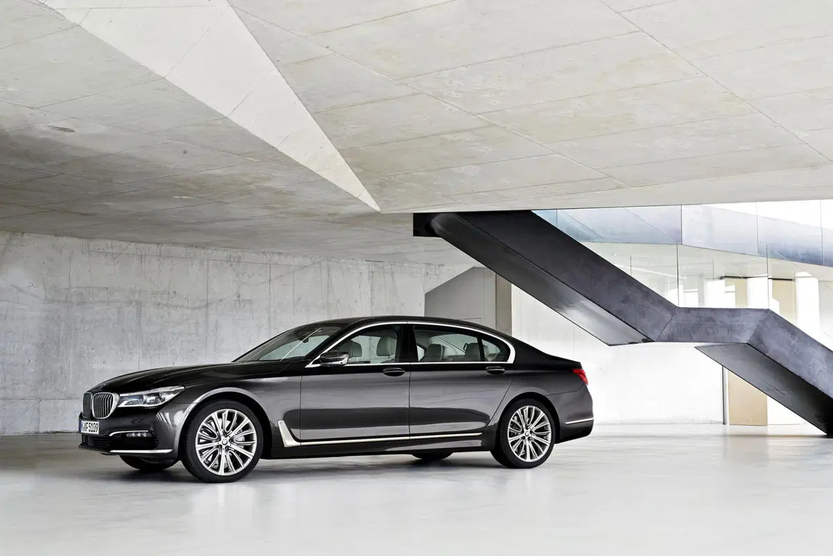 Nuova BMW Serie 7: ecco l'ammiraglia di Monaco (56)