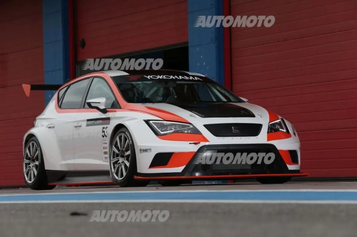 Seat Leon: Racing Inside (18)