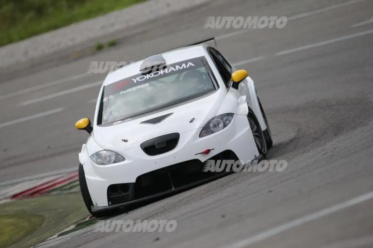 Seat Leon: Racing Inside (45)