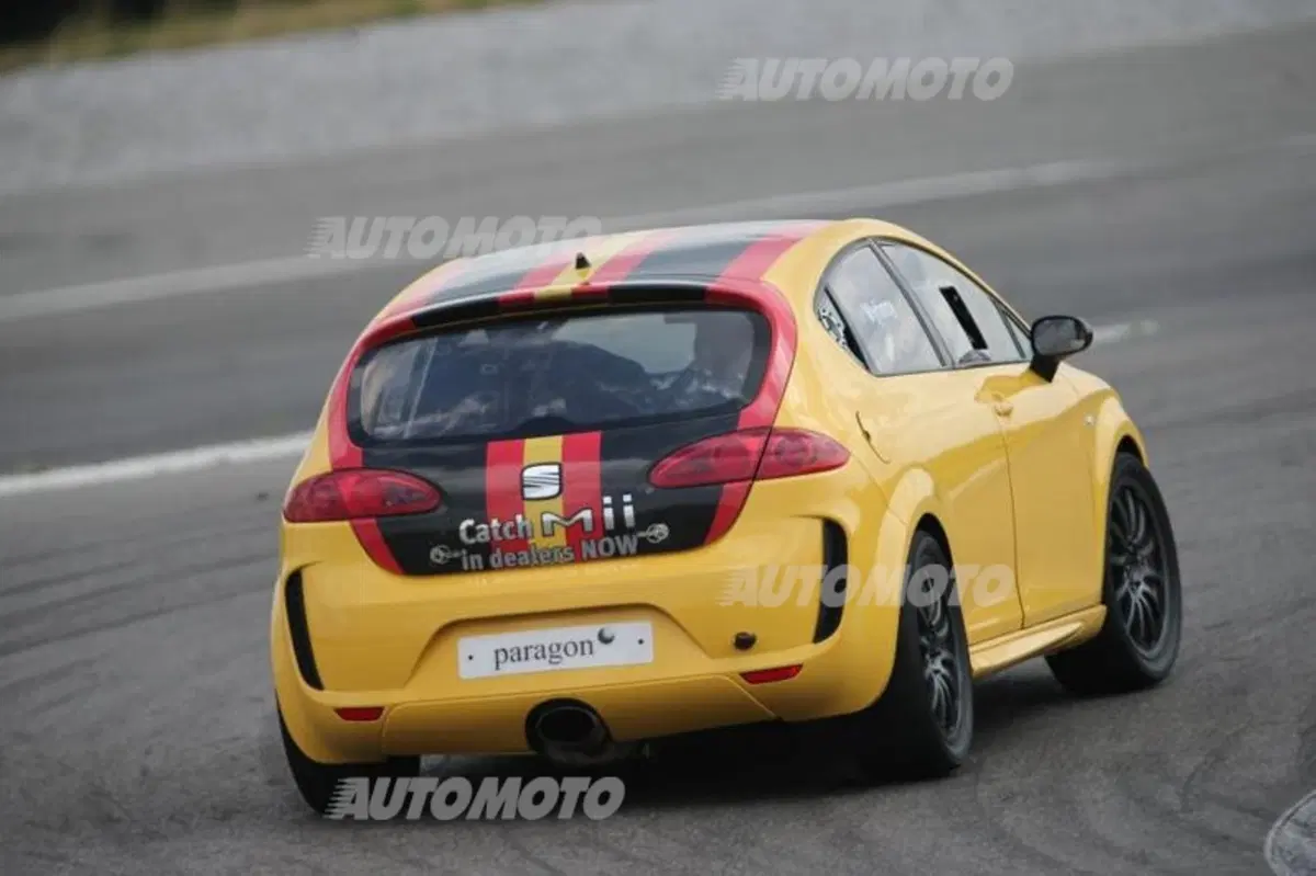 Seat Leon: Racing Inside (50)