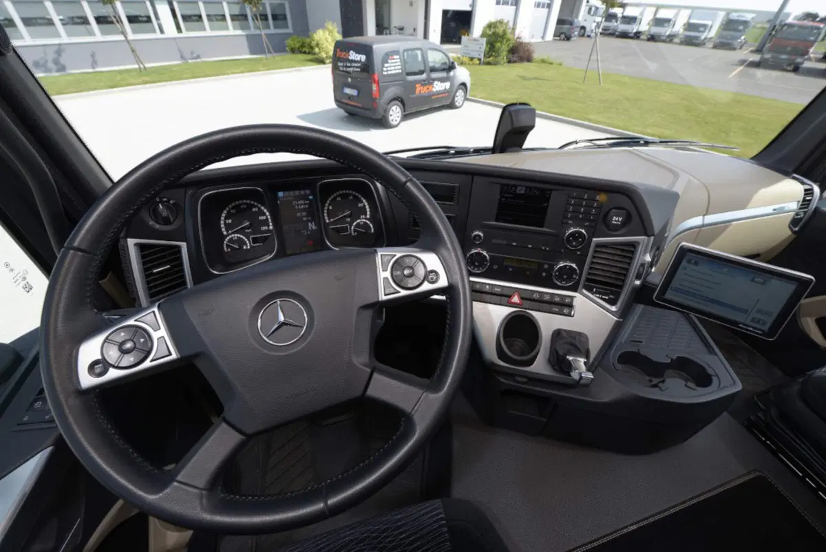 Mercedes Actros: camion a guida autonoma. L'abbiamo provato (3)