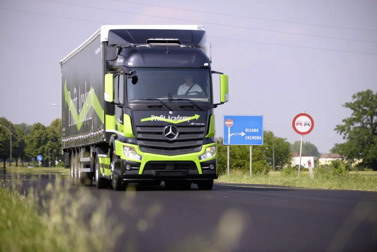 Mercedes Actros: camion a guida autonoma. L'abbiamo provato (7)