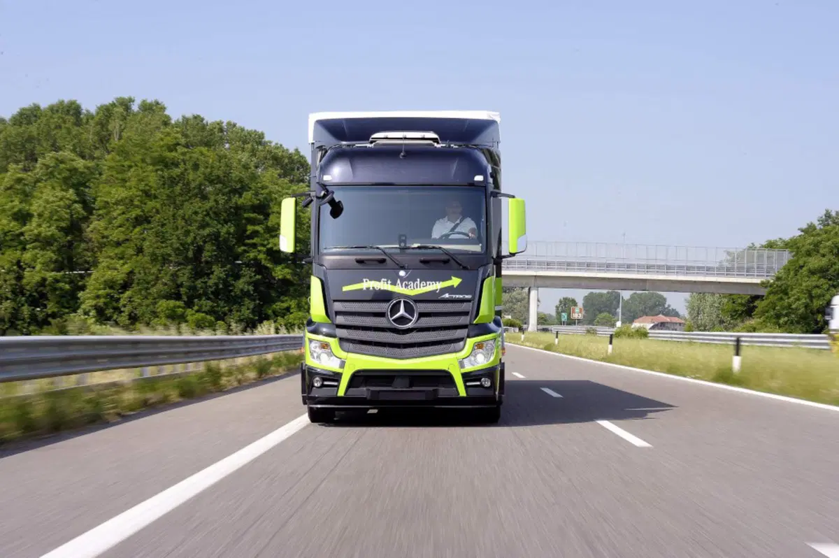 Mercedes Actros: camion a guida autonoma. L'abbiamo provato (14)