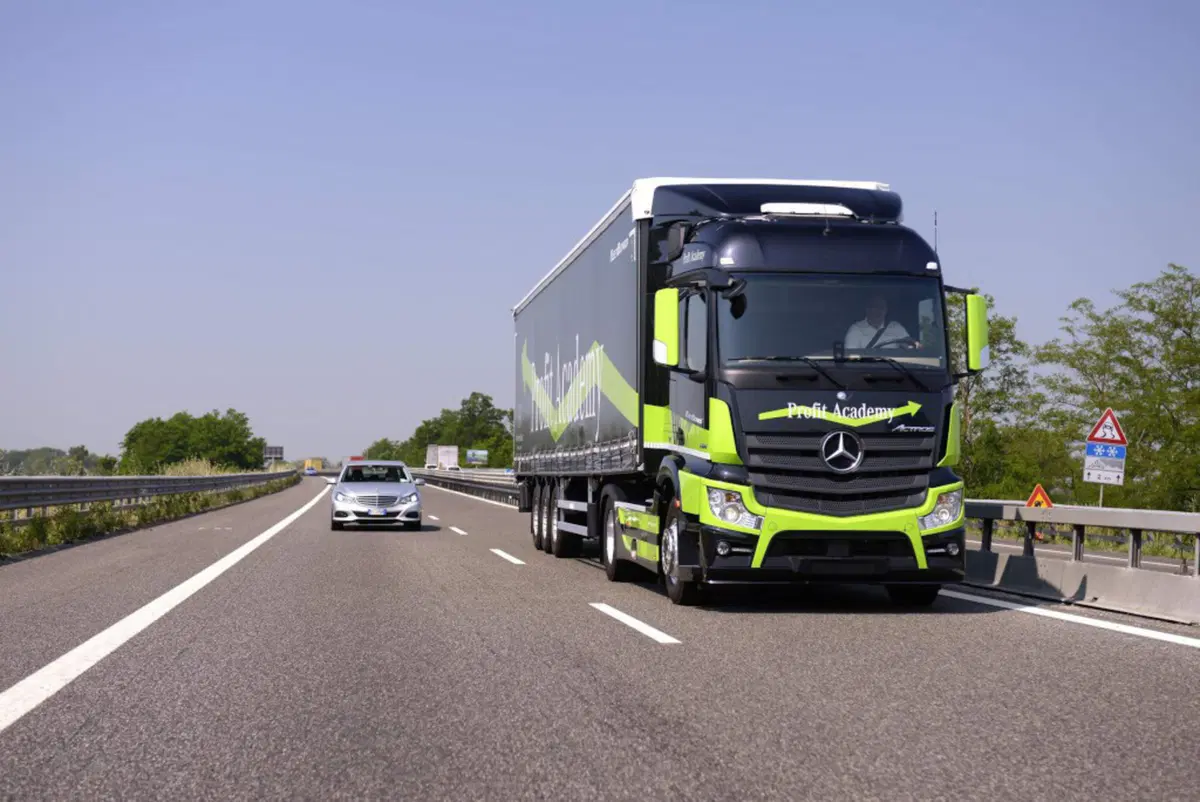 Mercedes Actros: camion a guida autonoma. L'abbiamo provato (16)