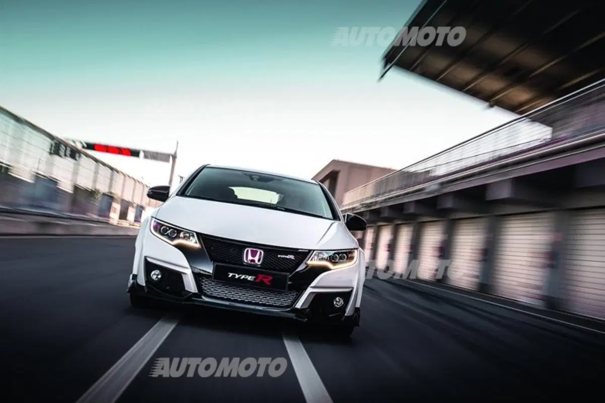 Gabriele Tarquini: «Honda Civic Type R? Con le slick andrebbe (quasi) come una WTCC!» (3)