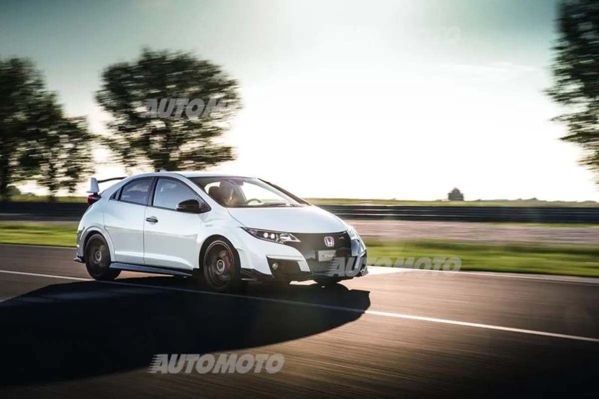 Gabriele Tarquini: «Honda Civic Type R? Con le slick andrebbe (quasi) come una WTCC!» (17)