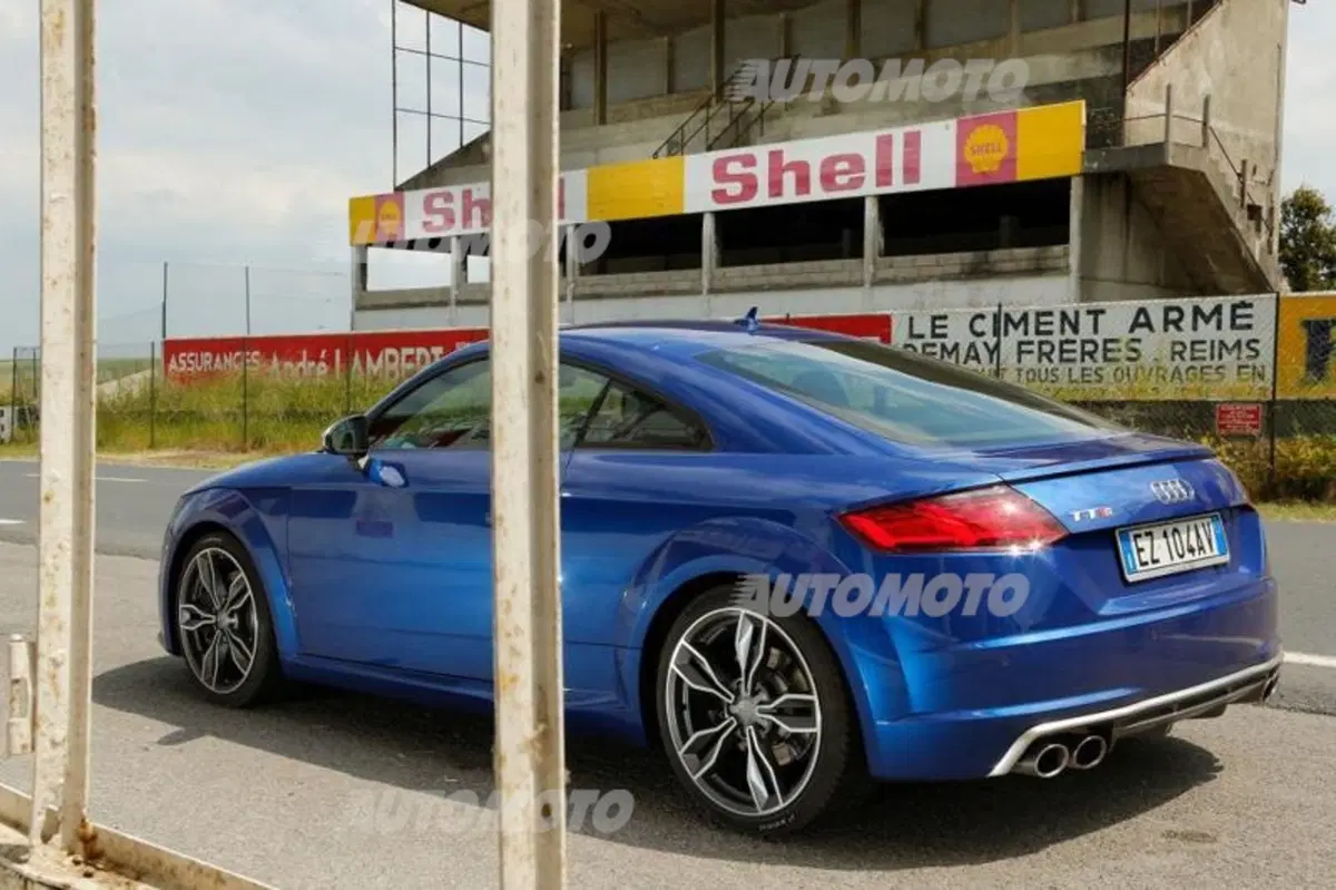 Audi TTS: un viaggio nella culla del Motorsport (11)