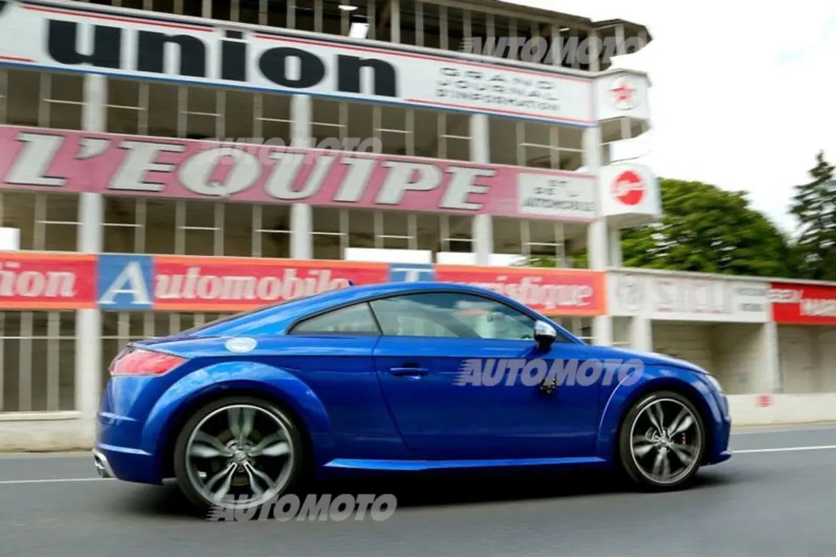 Audi TTS: un viaggio nella culla del Motorsport (12)