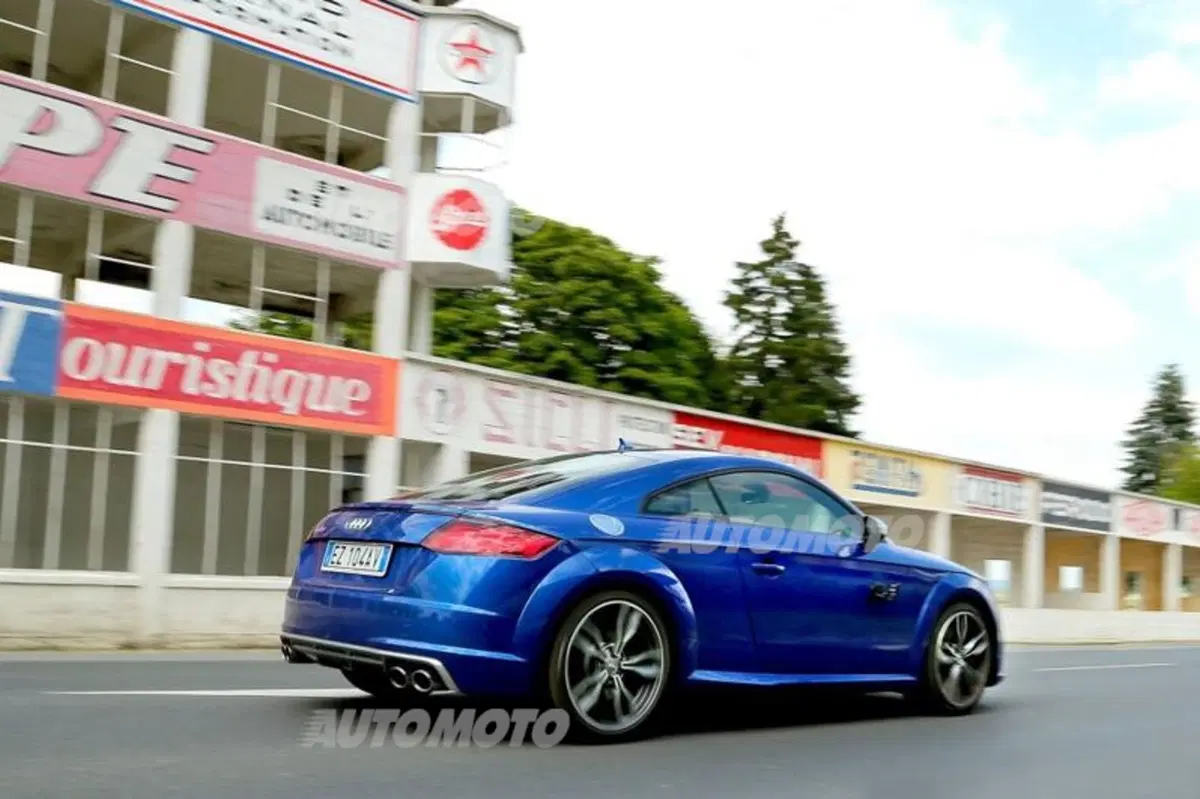 Audi TTS: un viaggio nella culla del Motorsport (28)