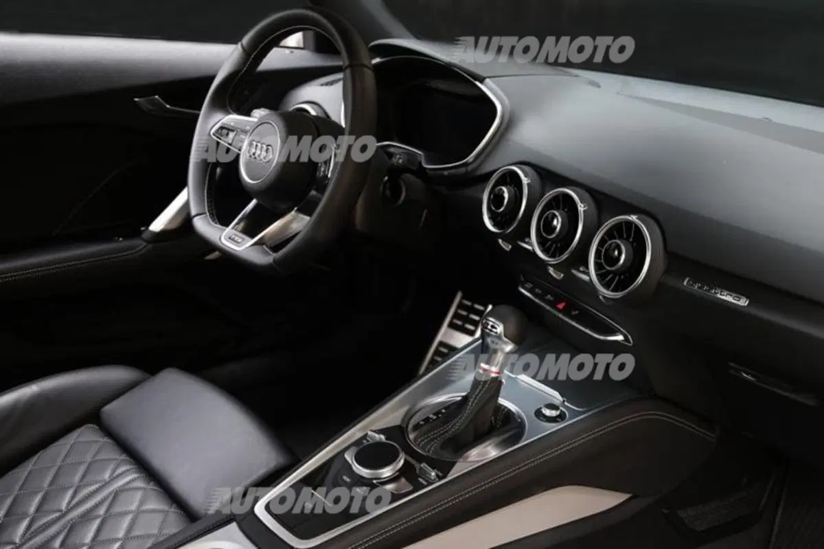 Audi TTS: un viaggio nella culla del Motorsport (55)