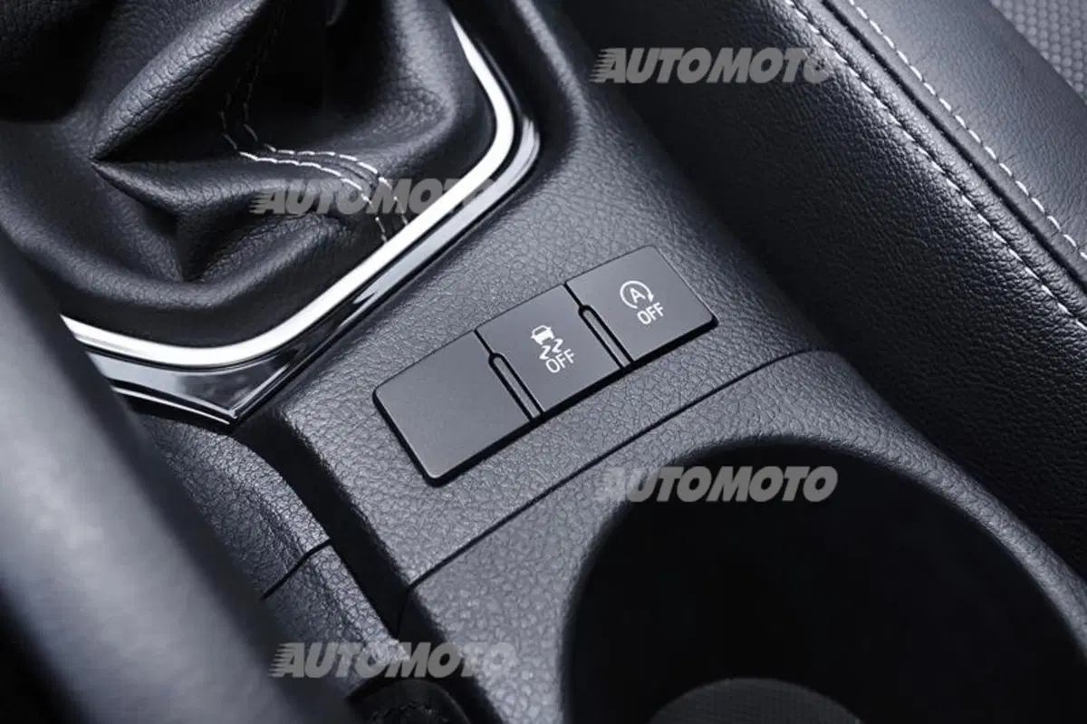 Toyota Auris restyling (26)