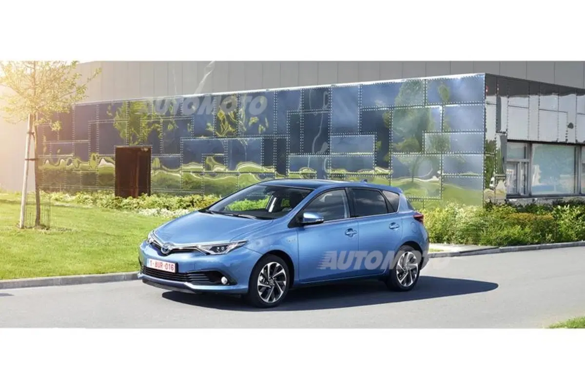Toyota Auris restyling (28)