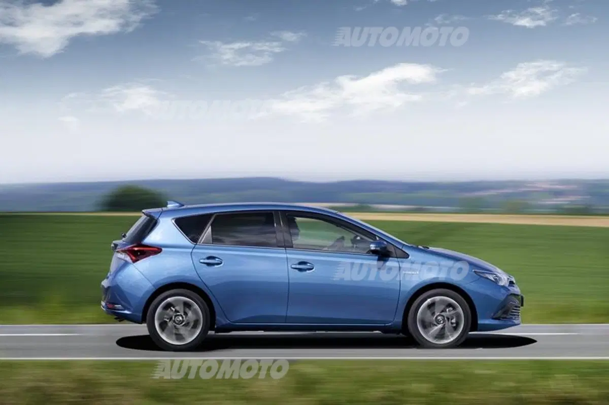 Toyota Auris restyling (38)