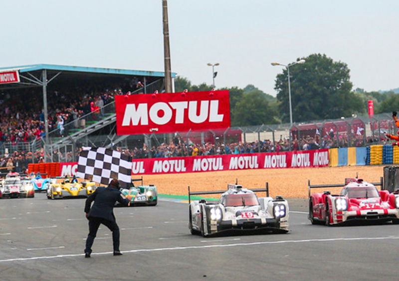 24 Ore di Le Mans 2015, una storica doppietta per la Porsche