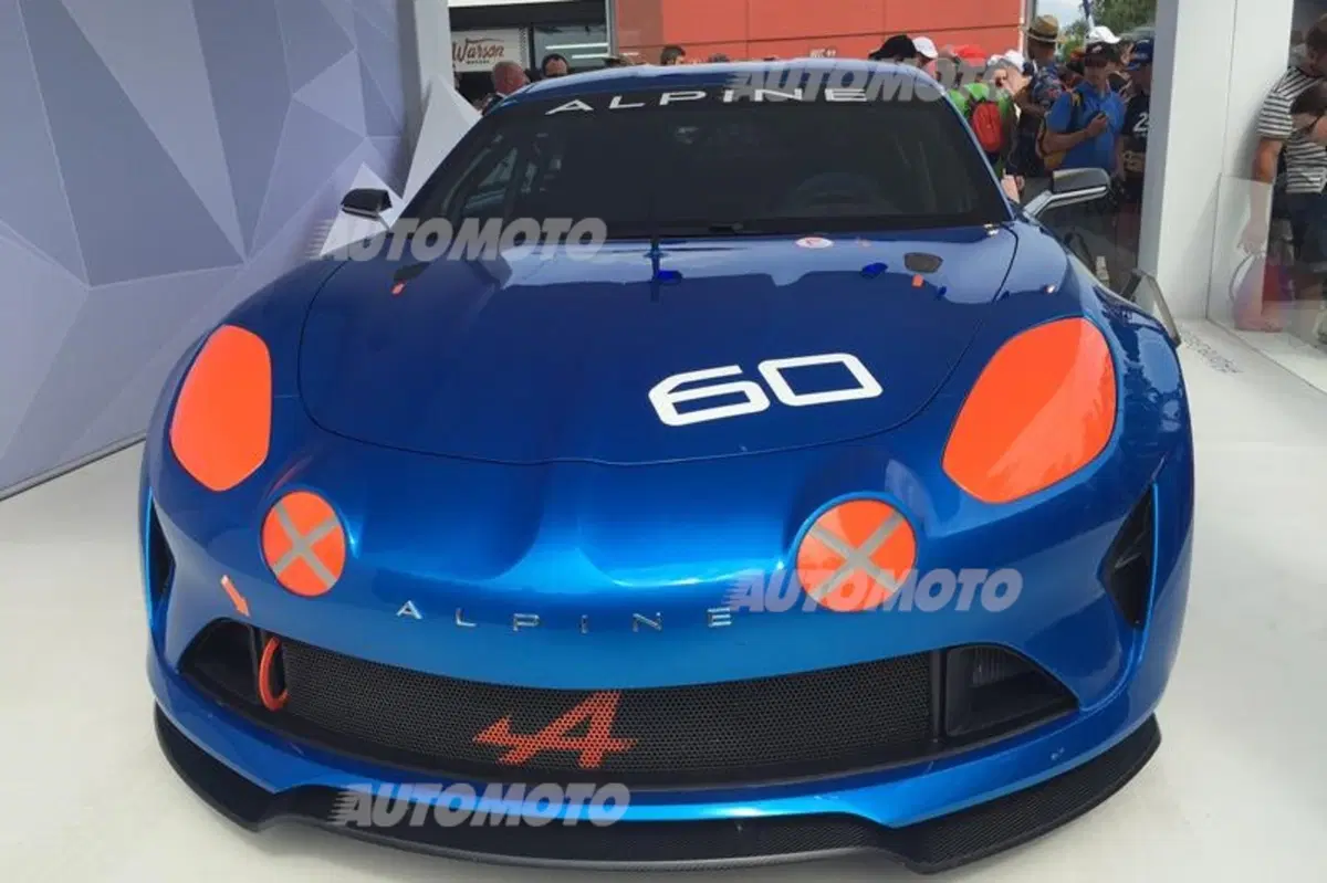 Alpine Celebration concept: anticipa la futura sportiva a motore centrale (3)