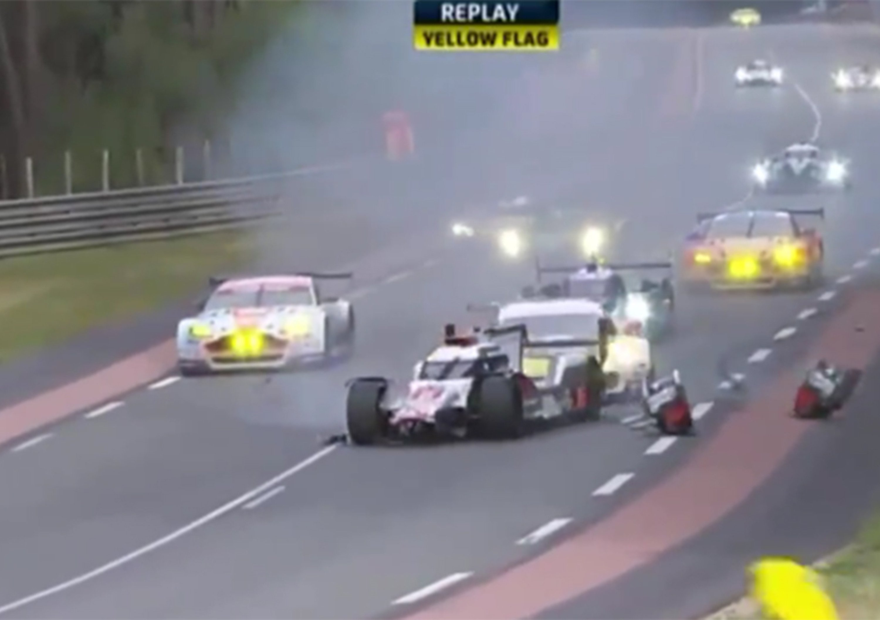 Le Mans 2015: brutto incidente per l&#039;Audi di Duval [video]