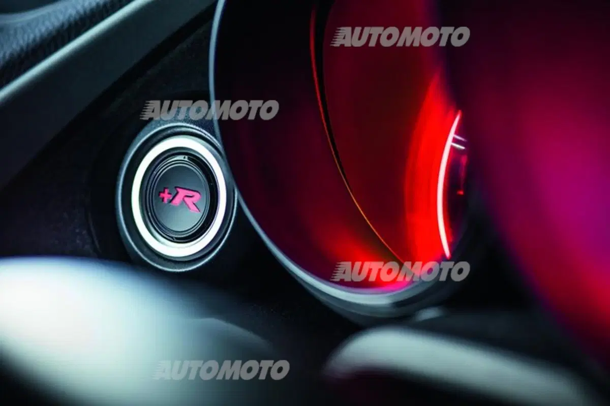 Yanagisawa, Honda: «Il 2.0 VTEC Turbo non fa rimpiangere i vecchi aspirati» (32)