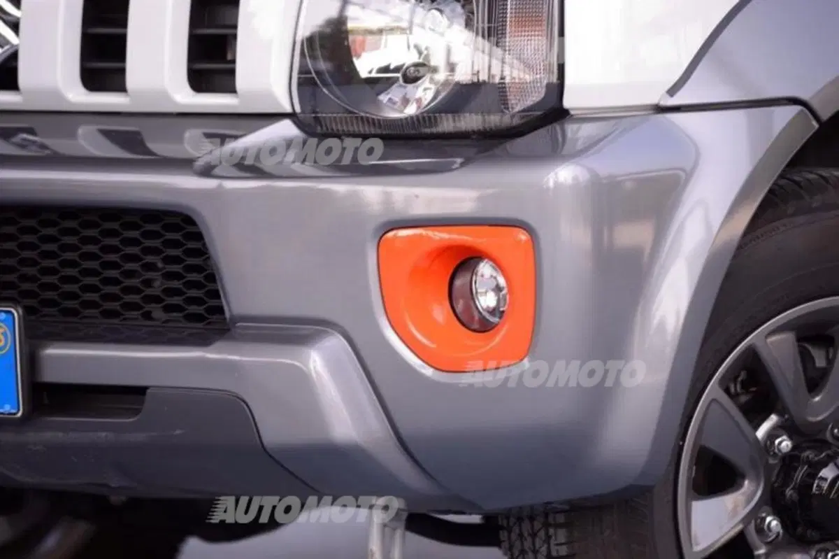 Suzuki Jimny Street (29)
